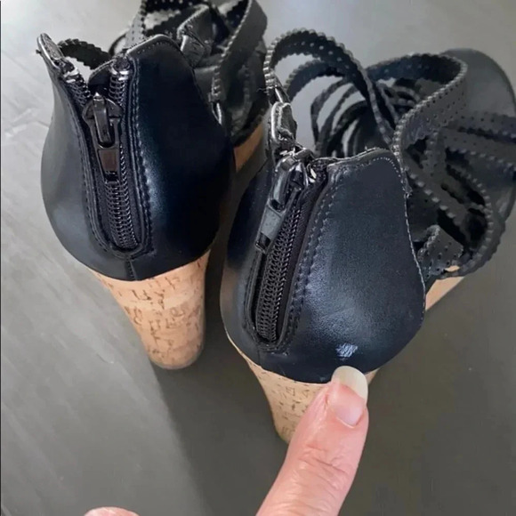 Zigisoho Black Larsen Platform Wedge Sandal 8 - Picture 6 of 7